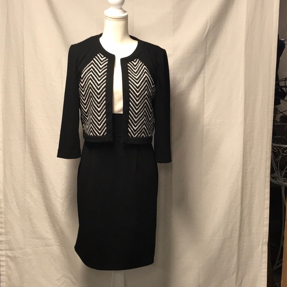Studio One Dresses & Skirts - Studio One /New York  Two Piece Dress. Size 8